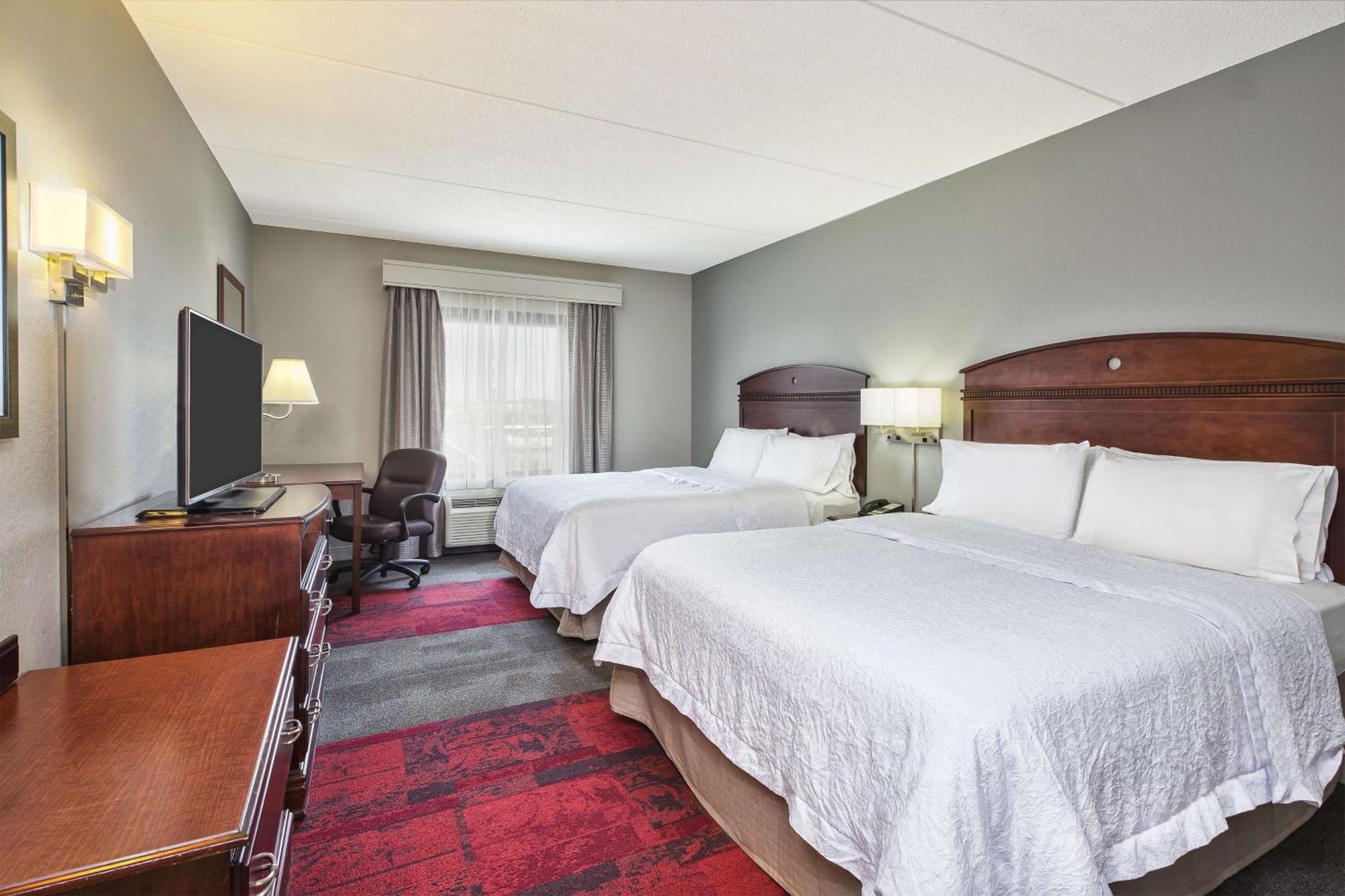 Hampton Inn & Suites Madison - West מראה חיצוני תמונה