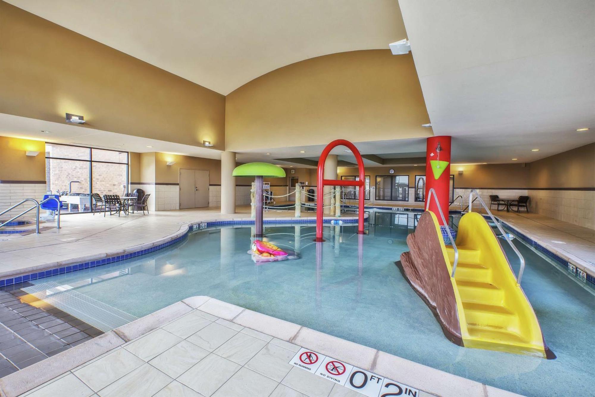 Hampton Inn & Suites Madison - West מראה חיצוני תמונה