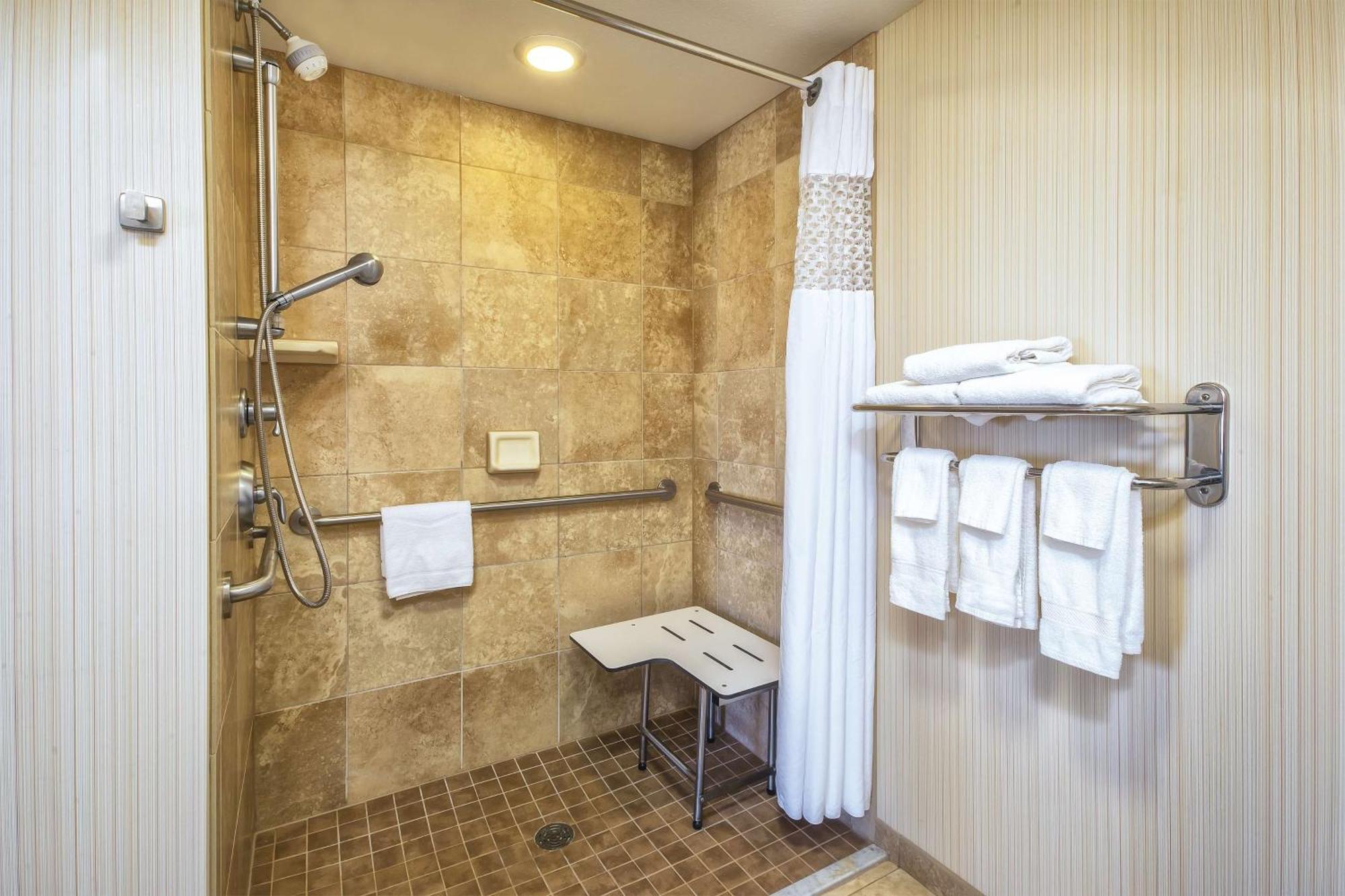 Hampton Inn & Suites Madison - West מראה חיצוני תמונה