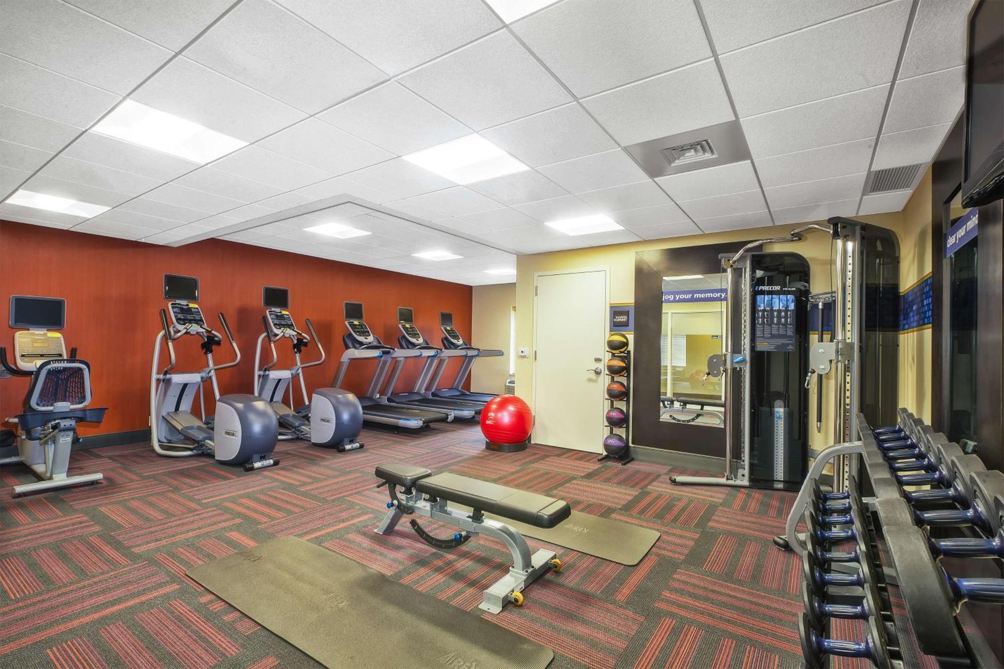 Hampton Inn & Suites Madison - West מראה חיצוני תמונה